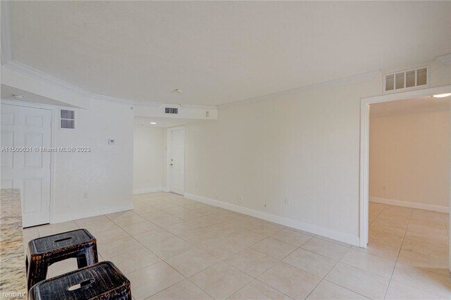 Foto del edificio - 3 br, 2 bath House - 21100 SW 87th Ave Apt...