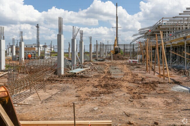 Construcción 8/23/2022 - Meridia 1001