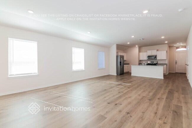 Foto del edificio - 4105 River Rock Ave