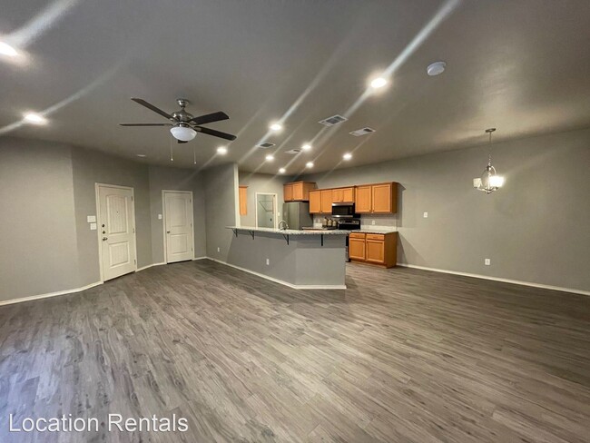 Building Photo - 3 br, 2 bath House - 1205 Preston Trails-A