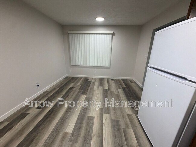 Foto del edificio - 1004 18th St