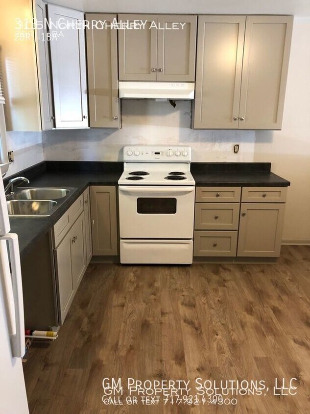 Primary Photo - 2 Bedroom Townhome in Elizabethtown!