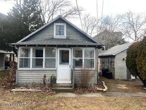 Building Photo - 102 Ocean Gate Ave