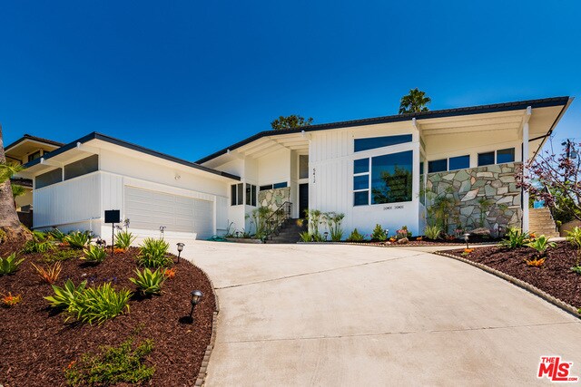 Building Photo - 5412 S Holt Ave