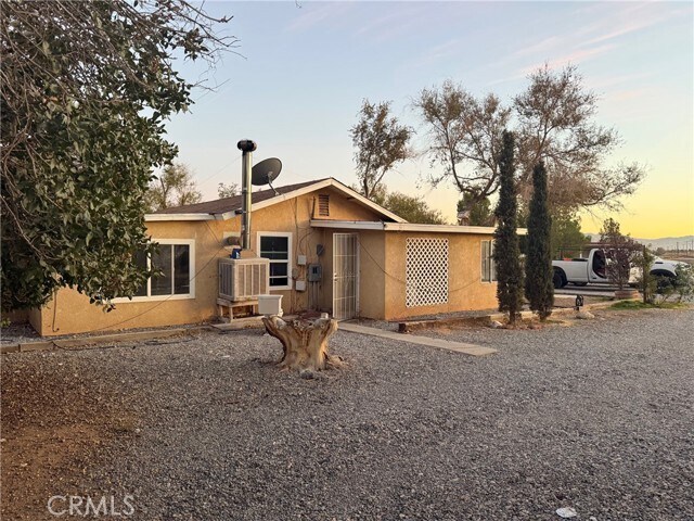 Foto del edificio - 16100 Navajo Rd