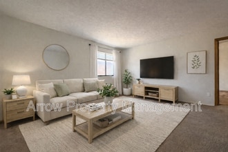 Building Photo - 1421 D St