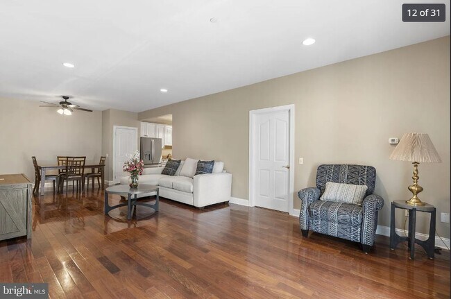 Foto del edificio - 1324 West Chester Pike