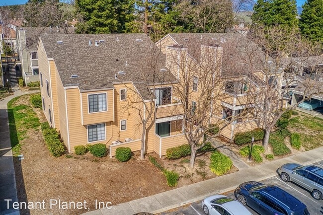 Building Photo - 2 br, 2 bath House - 330 Eastridge Dr