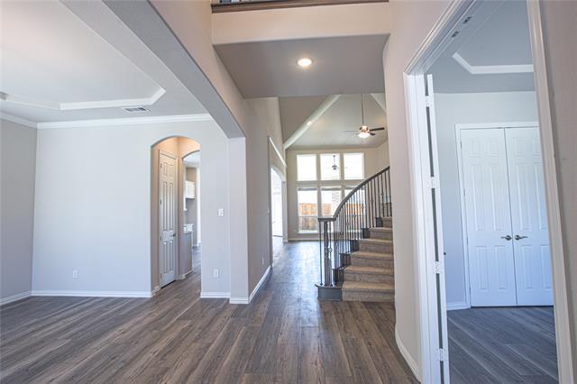 Building Photo - 612 Cattle Chute Ct