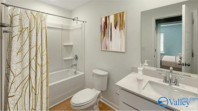 Foto del edificio - 22655 Dashwood Ln