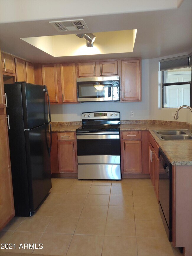 Foto del edificio - 9990 N Scottsdale Rd