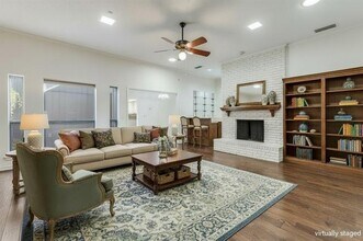 Building Photo - 7087 Regalview Cir