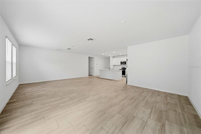 Building Photo - 9820 Feaster Dr