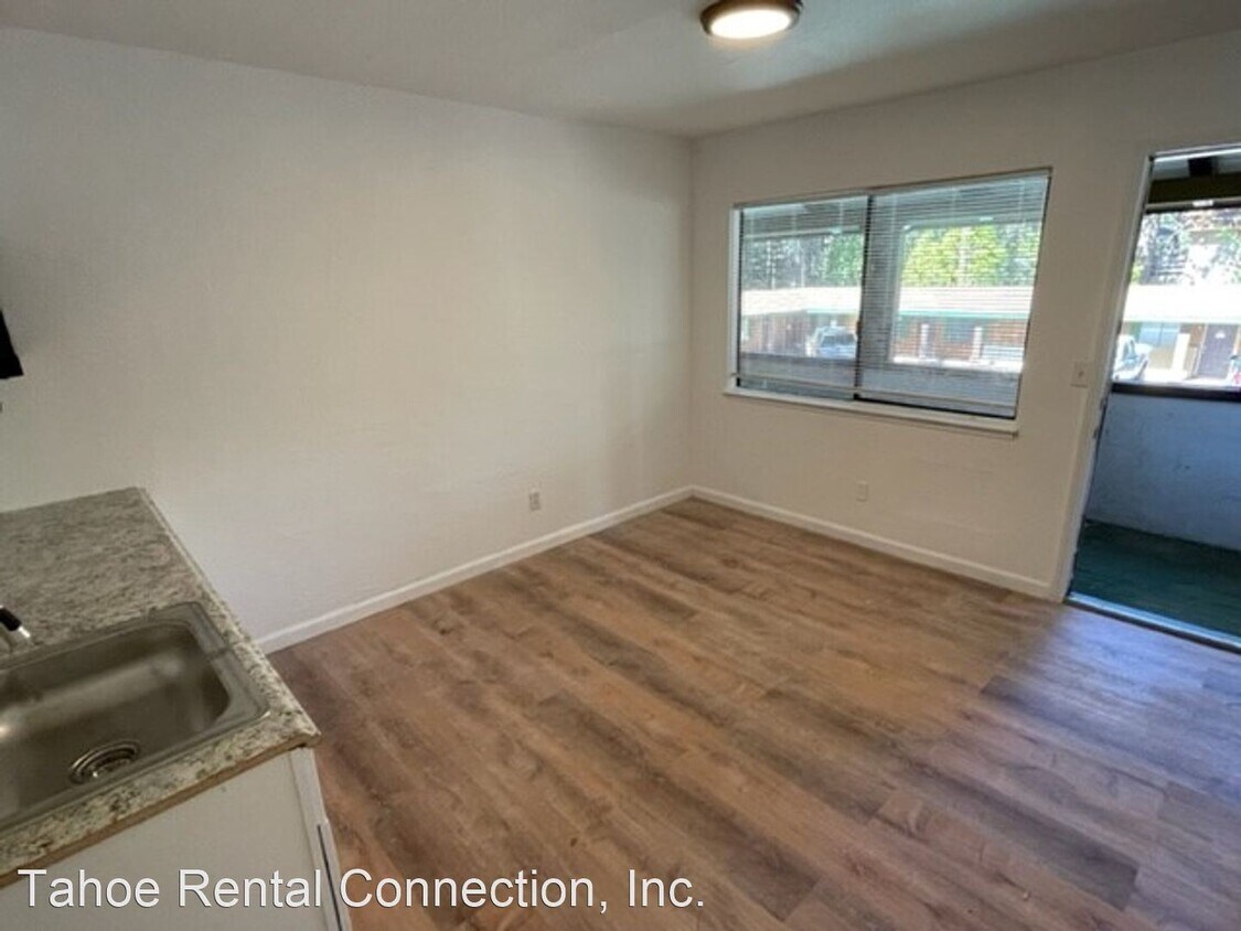 Building Photo - Studio, 1 bath House - 966 Modesto Unit #45