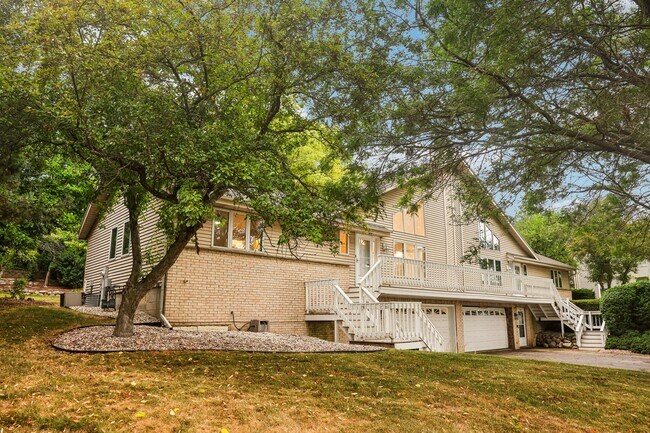 Foto del edificio - 11108 W Forest Home Ave