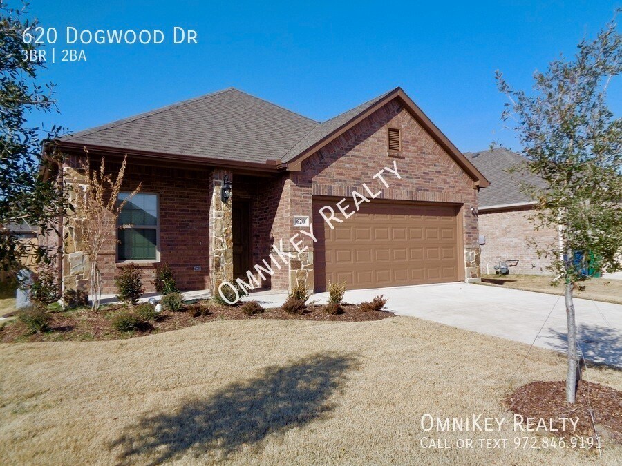 Foto principal - 620 Dogwood Dr