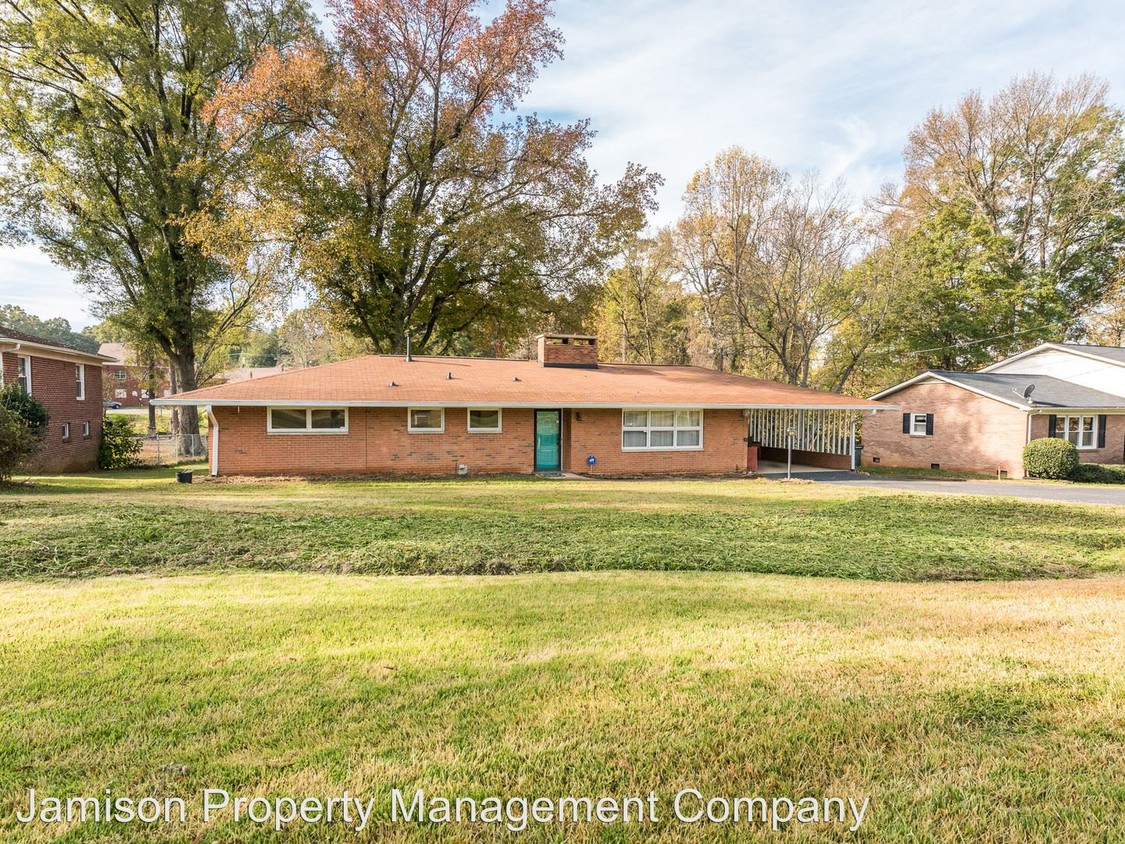 Primary Photo - 3 br, 2 bath House - 2118 Little Rock Rd