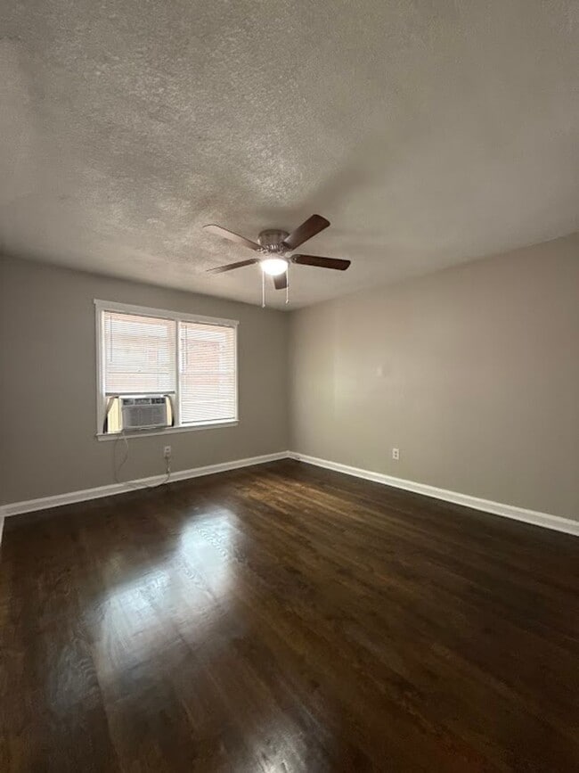 Foto del edificio - 1341 Beecher St SW