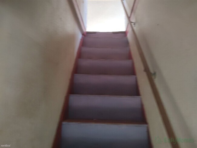 Foto del edificio - 2 br, 1 bath House - 604 West C Avenue