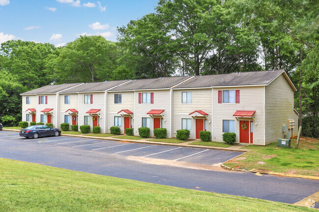 Building Photo - Summer Court Townhomes