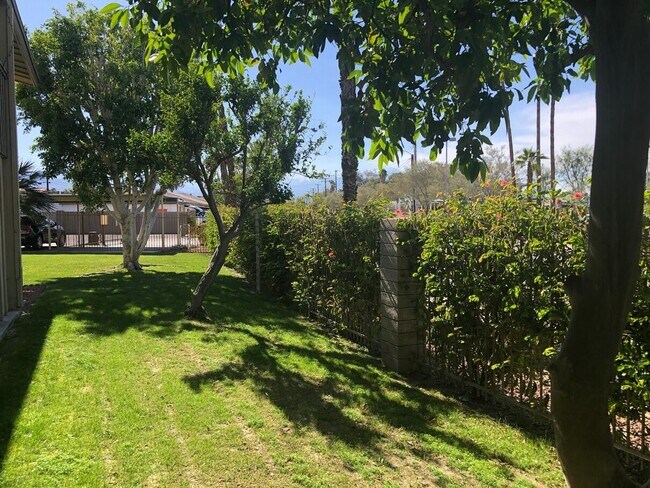 Building Photo - 77805 California Dr