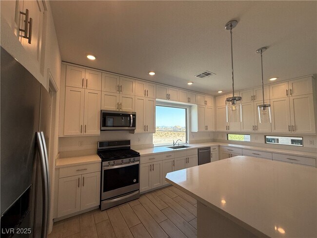 Foto del edificio - 7776 Rose Rock Way