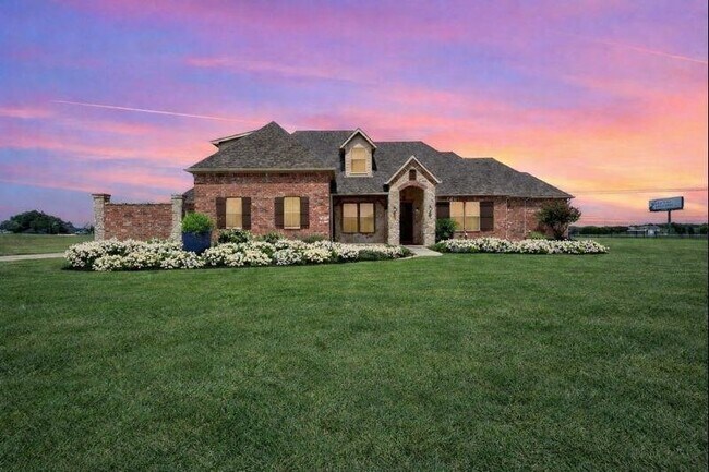 Foto del edificio - 123 Ranch House Rd