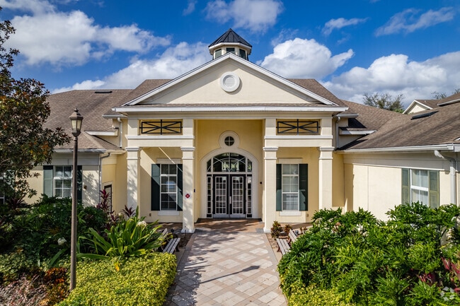 8151 Patterson Woods Dr. Orlando, Florida 32821 - Perse Apartments