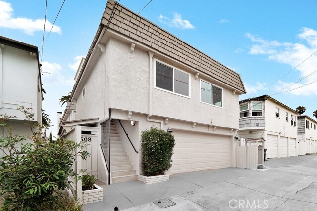 Building Photo - 608 Marguerite Ave