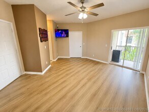 Building Photo - 9983 Perfect Dr