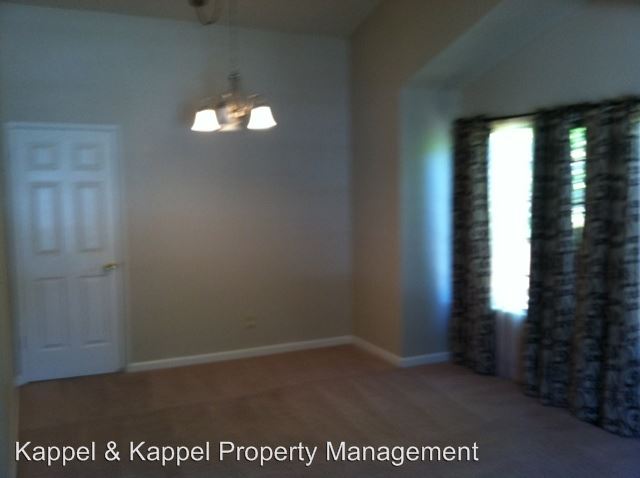 Building Photo - 3074 Pecan Cir