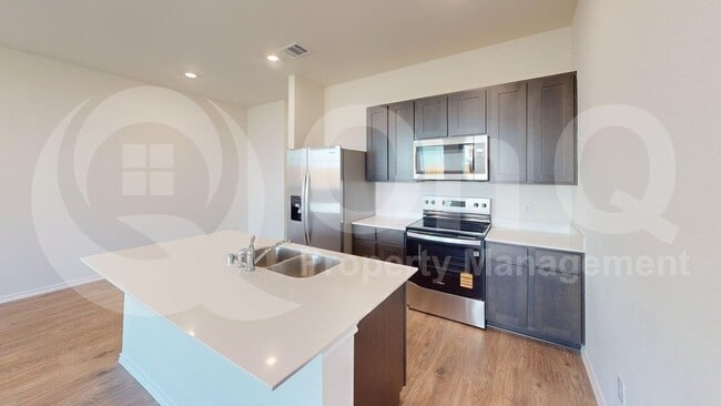 Building Photo - 6009 Primrose Rd