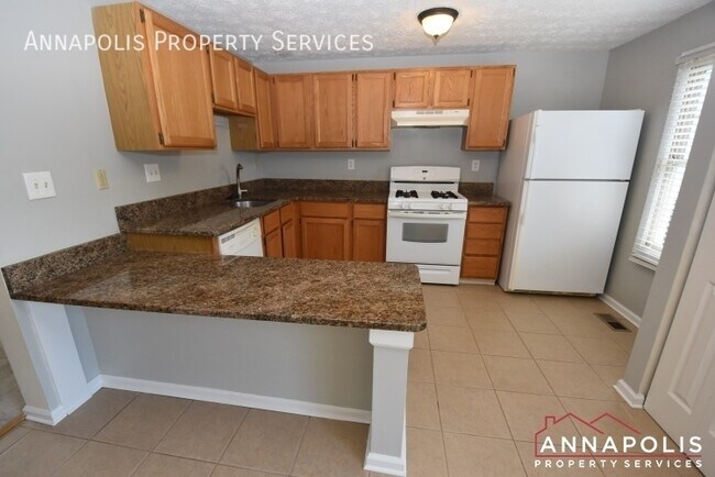 Foto del edificio - 2447 Warm Spring Way