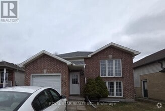 Building Photo - 246 Thurman Cir