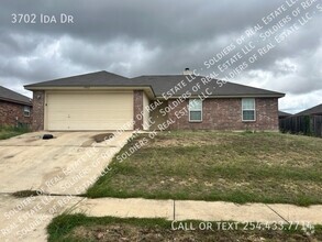 Building Photo - 3702 Ida Dr