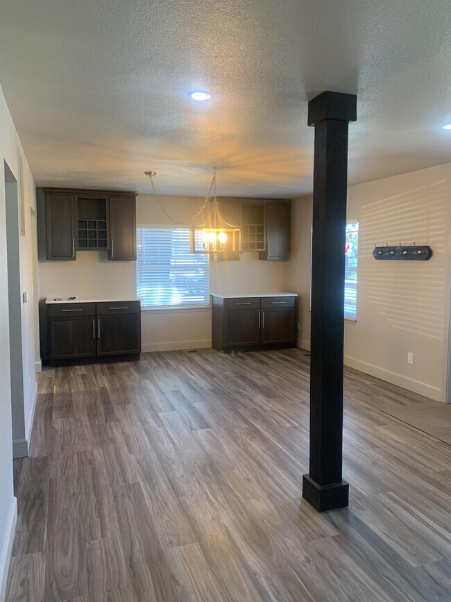 Foto del edificio - 306 NW 7th St