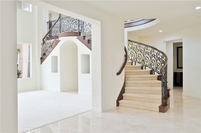 Building Photo - 20311 Via Botticelli