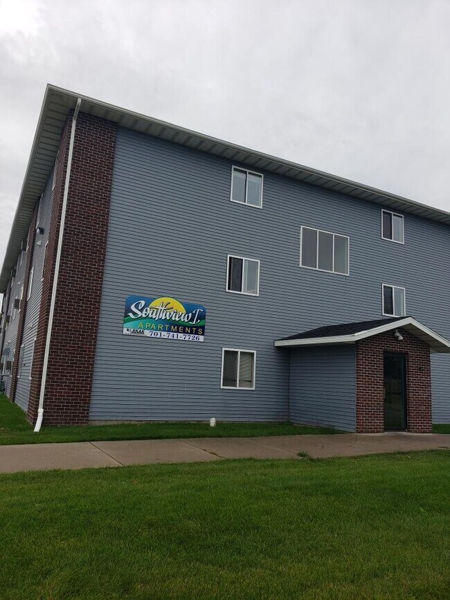Foto del edificio - 2049 30th Ave S
