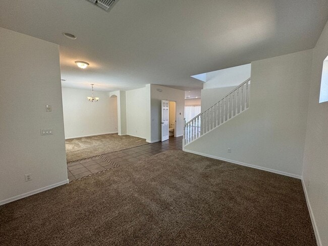 Building Photo - 4 Bedroom - 2.5 Bath - 2485 Sq. Ft - Sahua...