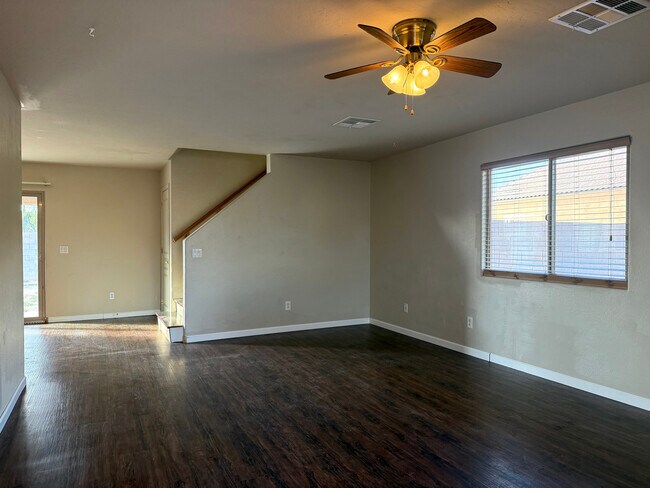 Building Photo - 22033 W Mohave St