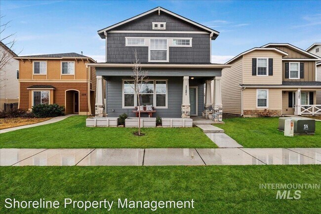 Building Photo - 3 br, 2.5 bath House - 1121 West Pebblestone