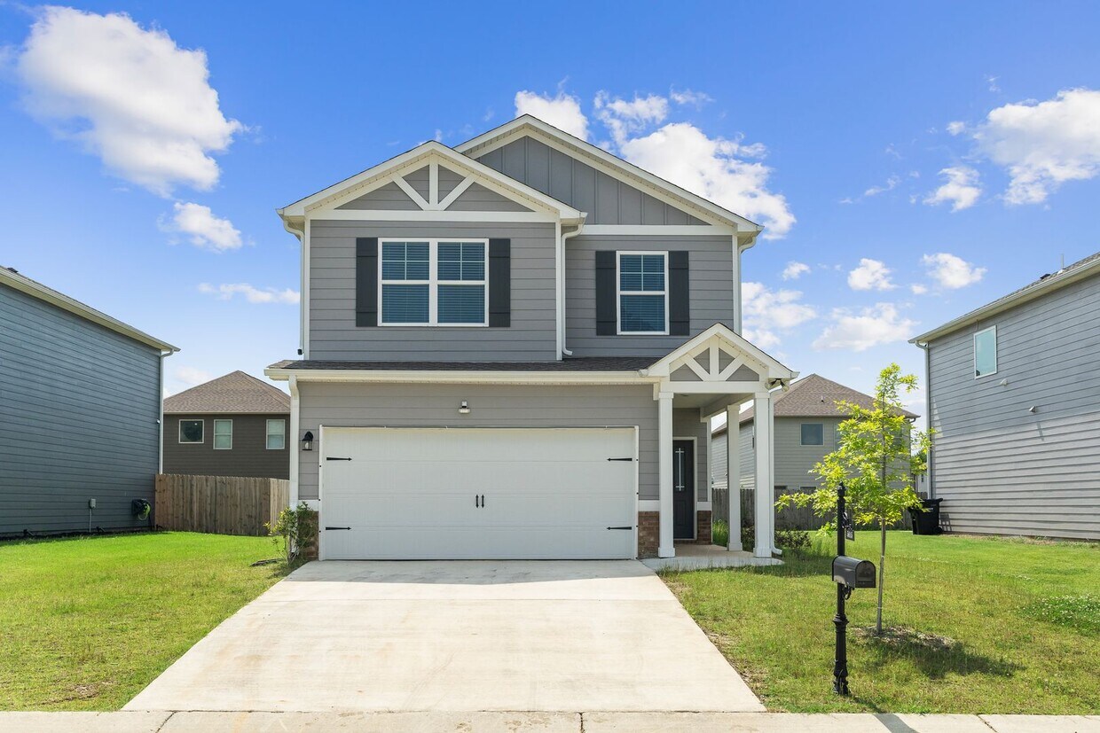 Primary Photo - 5615 Cheshire Cove Pl