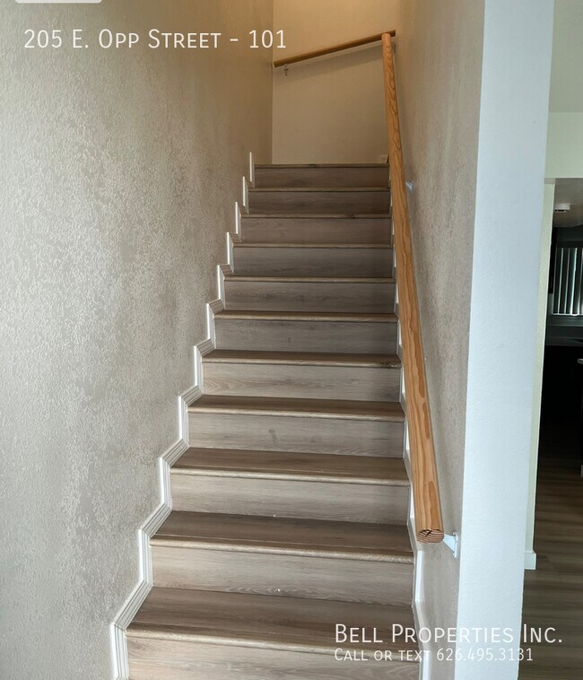 Foto del edificio - Beautiful Newly Renovated 3 Bedroom in Wil...