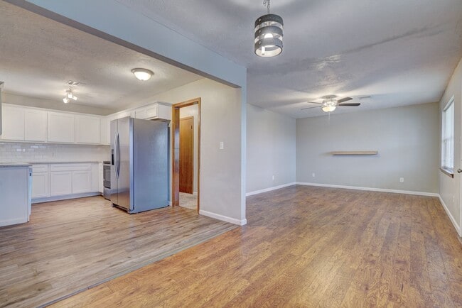 Building Photo - 329 NW 62nd St