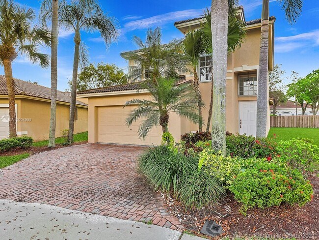 Building Photo - 4164 Sapphire Ter