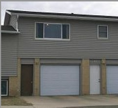 Building Photo - 434 8th St SE