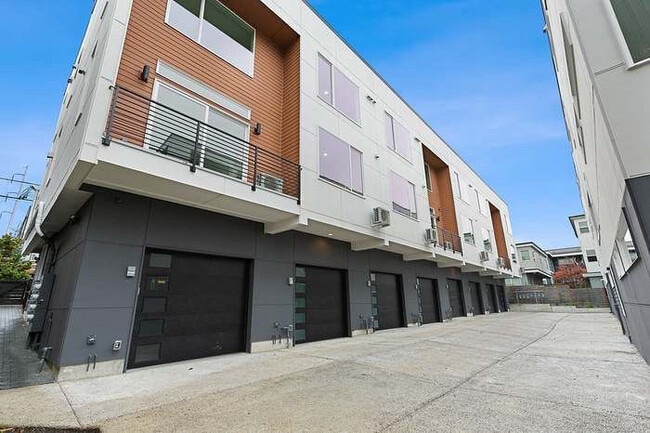 Building Photo - 9030 18th Ave SW