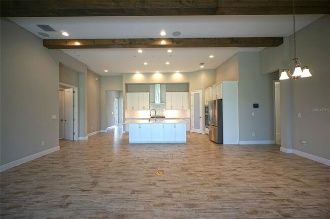 Building Photo - 14257 Swiss Bridge Dr