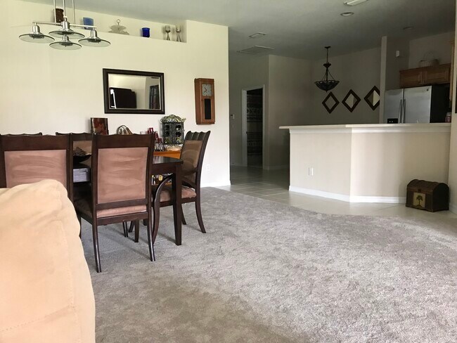 Foto del edificio - 8218 Summer Greens Terrace