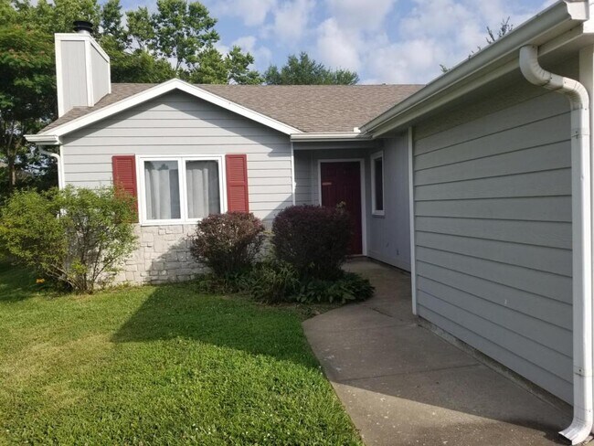 Building Photo - 1432 Ash Ct